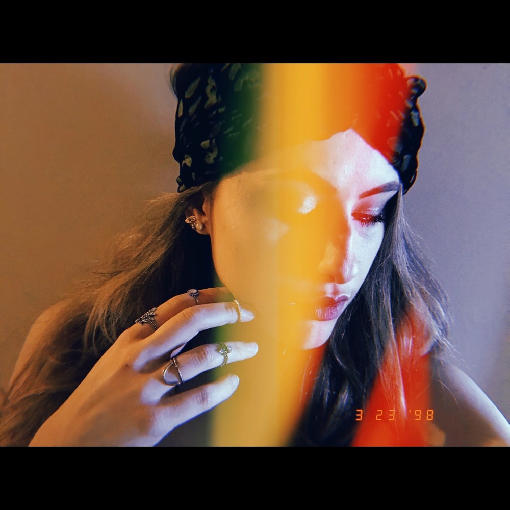 Meet your Posher, Claire